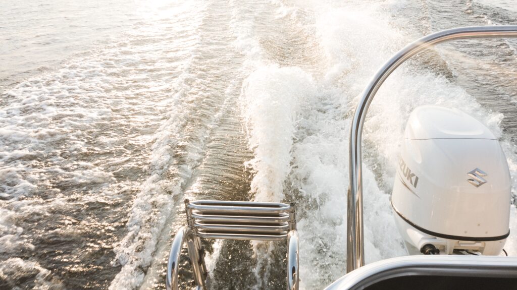 Inboard-Boat-Engine:A-Basic-Guideline-awas123